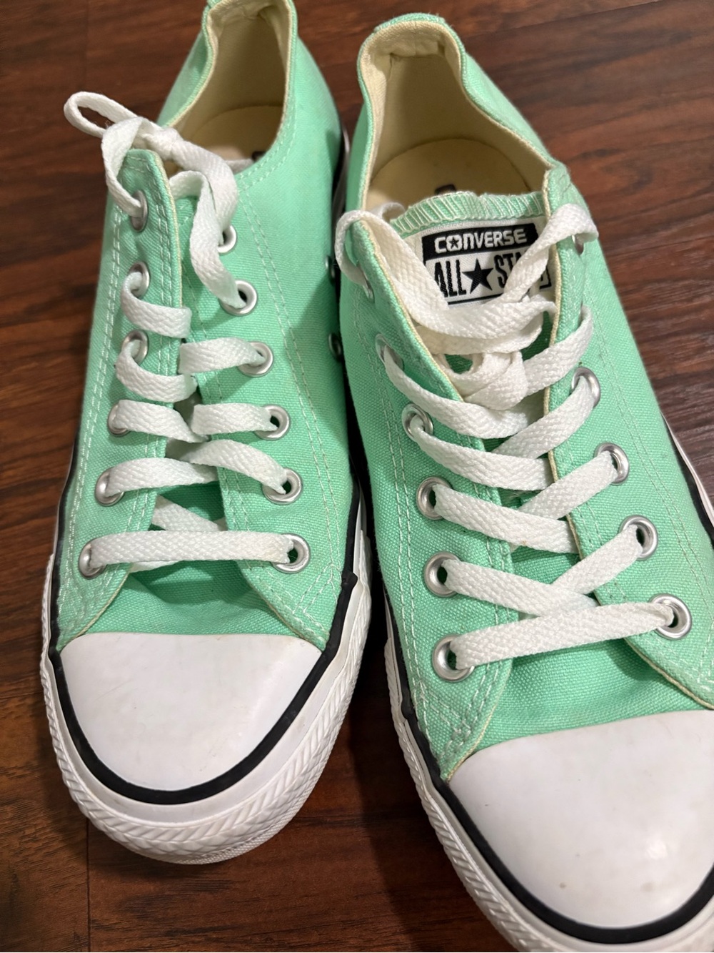 Converse All Star 7 Chuck Taylor Low Top Mint Green Women Size 8, men’s size 6